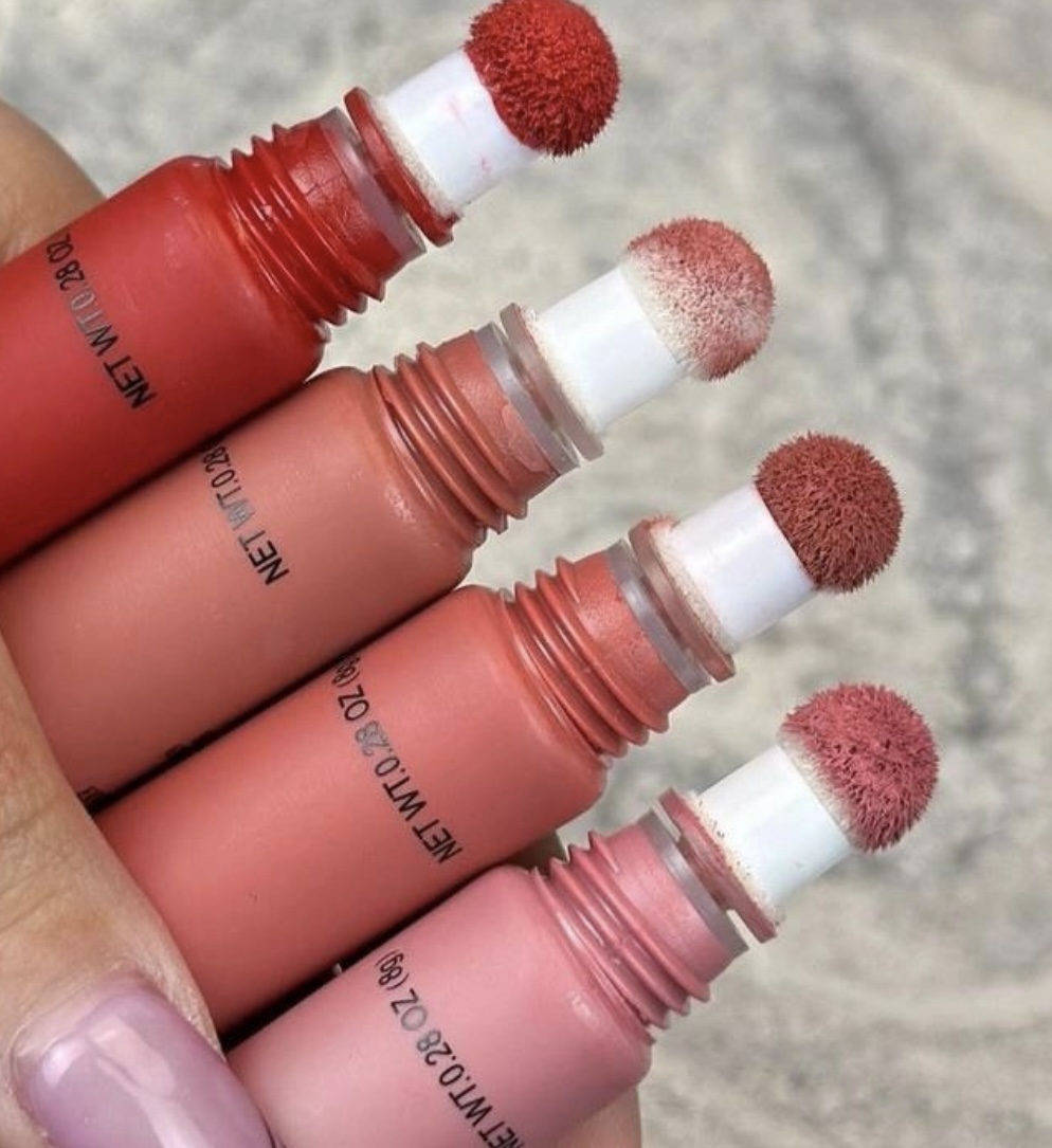 رژگونه و رژ رمانتیک رین